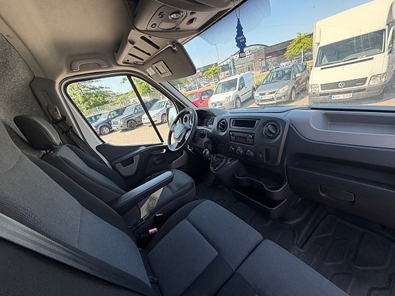 Renault Master 10 of 11