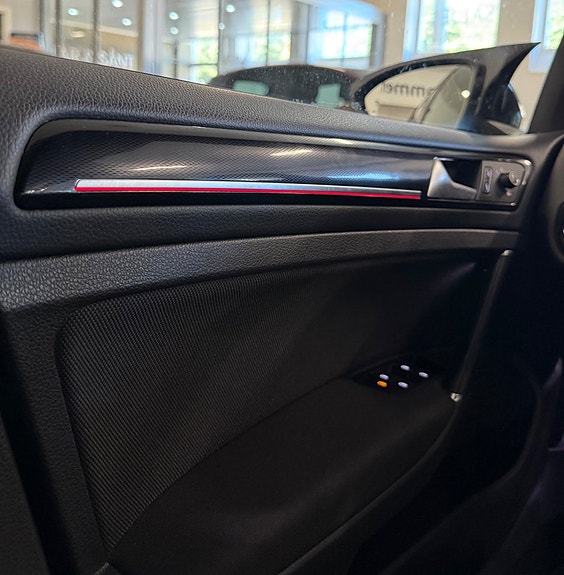 Volkswagen Golf I 16 of 18