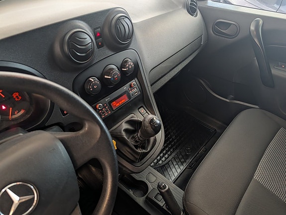 Mercedes-Benz Citan 109 12 of 16