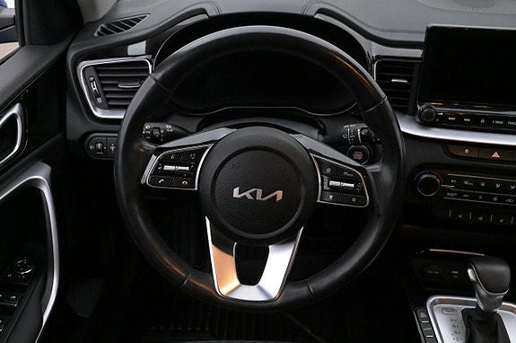Kia XCeed 7 of 27