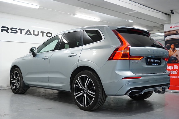 Volvo XC60 4 of 5