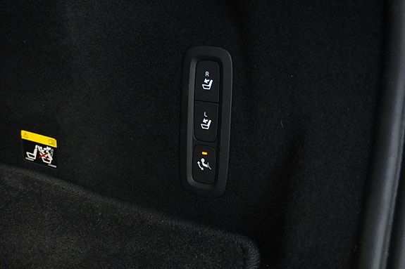 Volvo XC60 24 of 27
