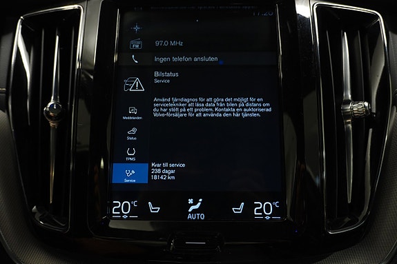 Volvo XC60 23 of 27