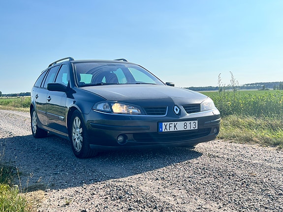 Renault Laguna 4 of 5
