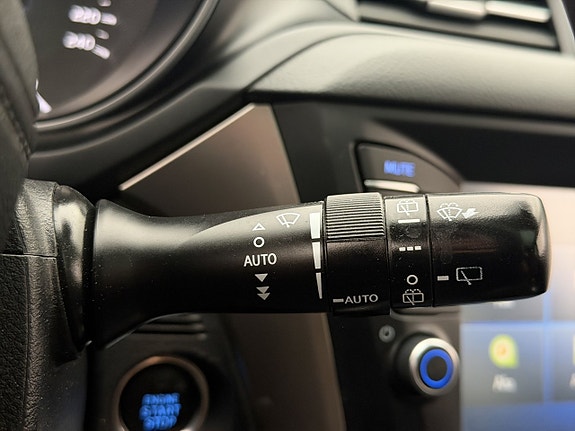 Toyota Avensis 24 of 30