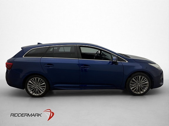 Toyota Avensis 5 of 30