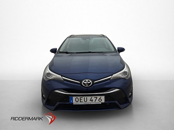 Toyota Avensis 2 of 30