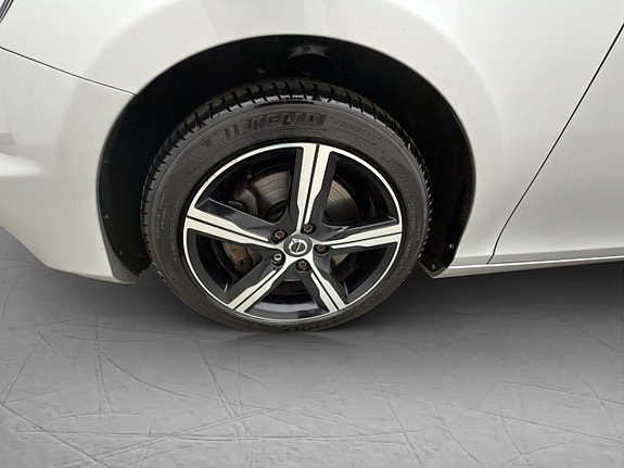 Volvo V40 29 of 30