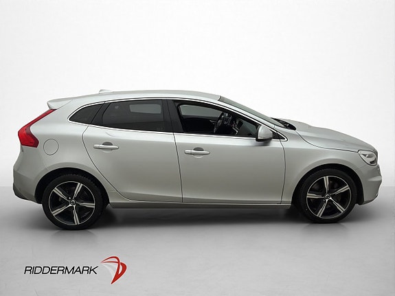 Volvo V40 9 of 30