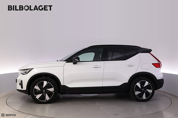 Volvo XC40 5 of 5