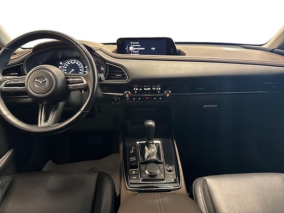 Mazda CX-30 8 of 14