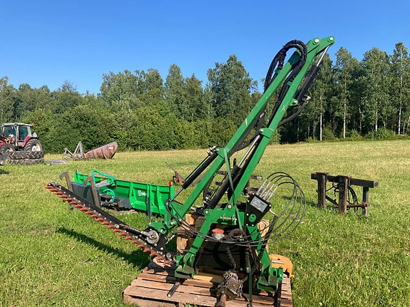 Kellfri Slåtterbalk 160 med egen hydraulik