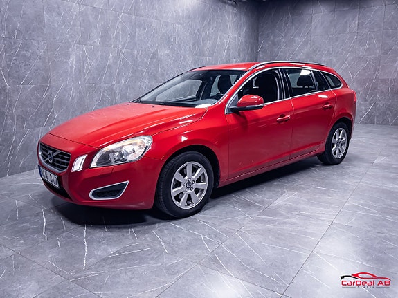 Volvo V60 3 of 5