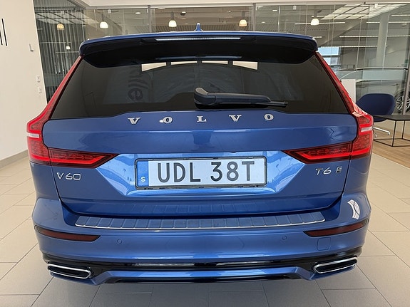 Volvo V60 10 of 22