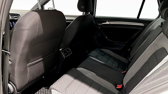 Volkswagen Golf I 11 of 19