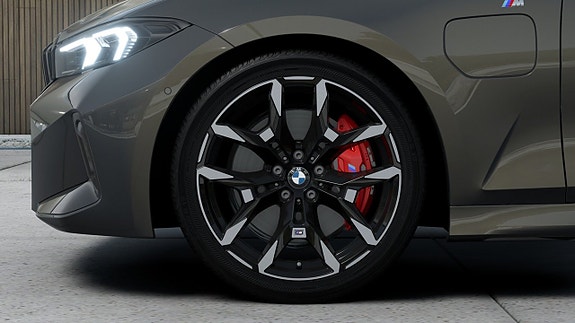 BMW 330e 7 of 13