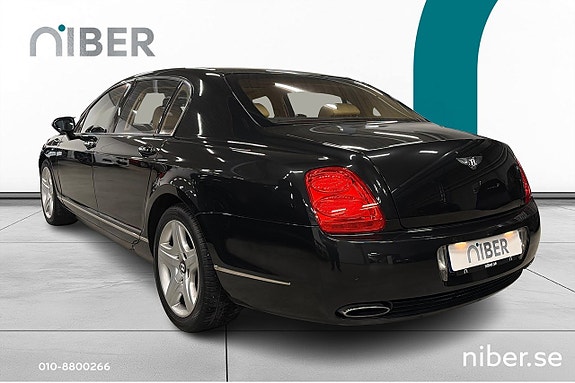 Bentley Continental Flying Spur 3 of 5