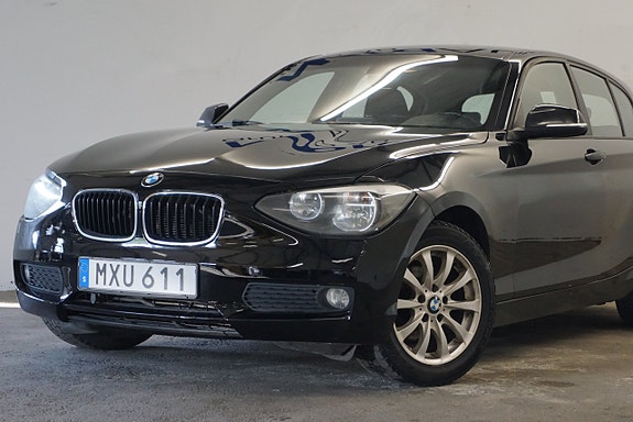 BMW 116d 2 of 5