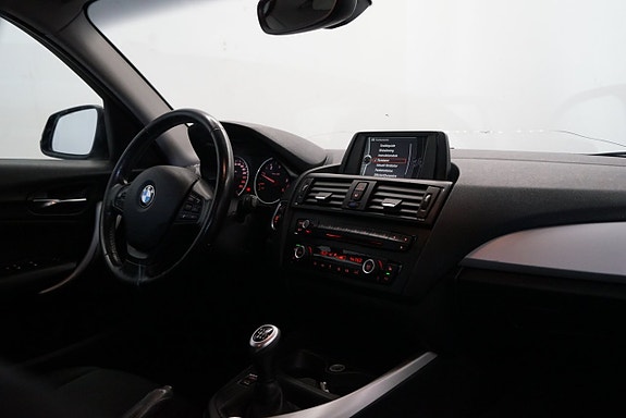 BMW 116d 14 of 22
