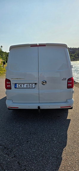 Volkswagen Transporter 4 of 5