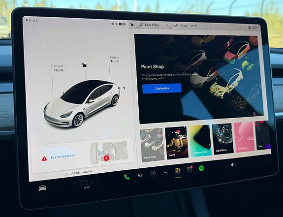 Tesla Model 3 12 of 29