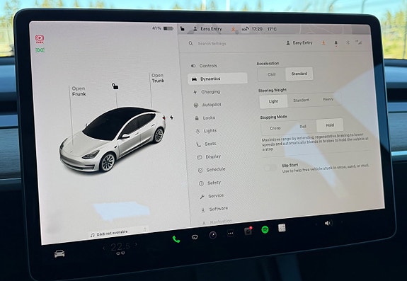 Tesla Model 3 15 of 29