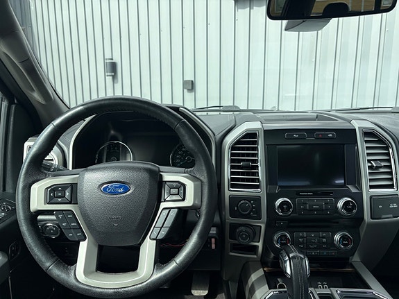 Ford F-150 10 of 23