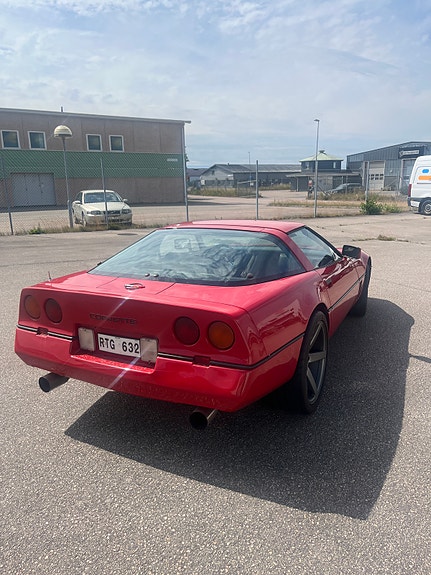 Chevrolet Corvette 5 of 5