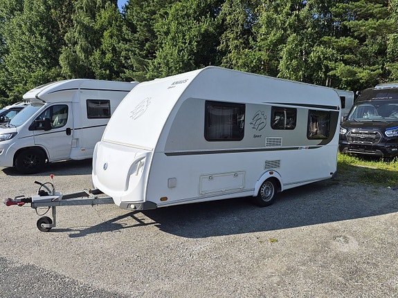 Knaus 450 FU Sport fint skick, fransk säng, mover