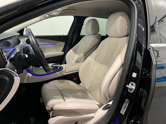 Mercedes-Benz E300 de 7 of 27