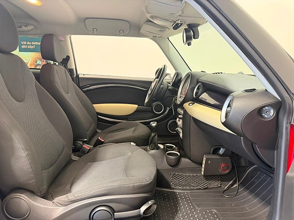 MINI Cooper 8 of 18