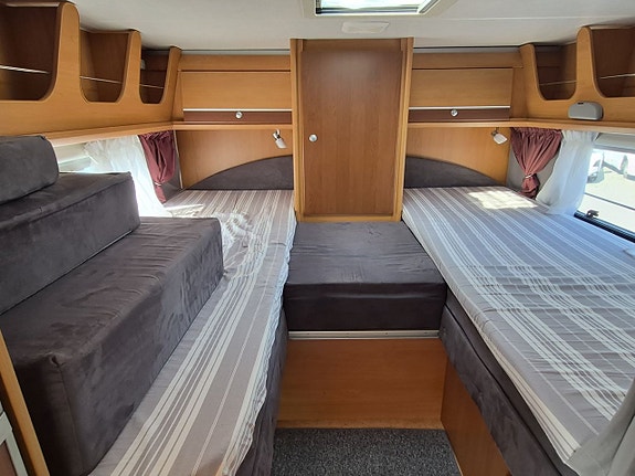 Dethleffs Esprit RT 6614 långbäddar, 145 hk, endast 3100 mil, fint skick 13 of 26