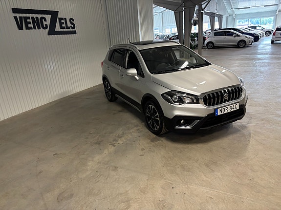Suzuki S-Cross 2 of 5