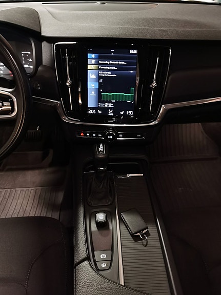 Volvo V90 14 of 24