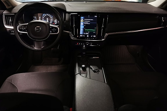 Volvo V90 12 of 24