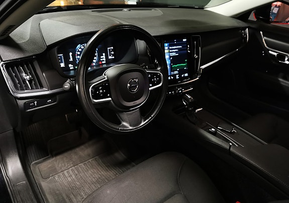 Volvo V90 10 of 24