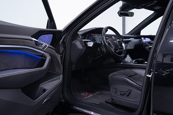Audi e-tron 9 of 30