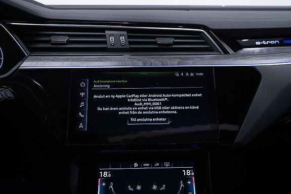 Audi e-tron 29 of 30