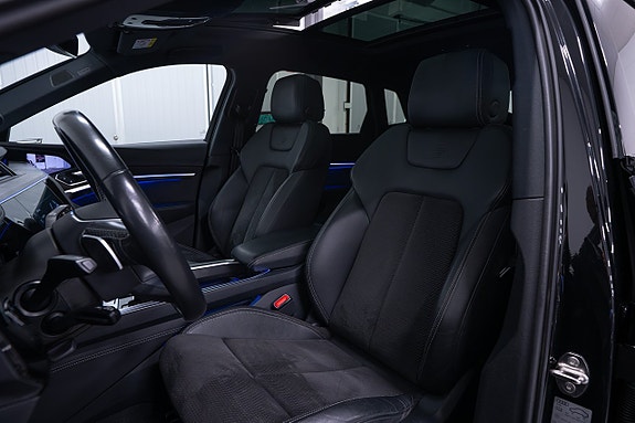 Audi e-tron 12 of 30