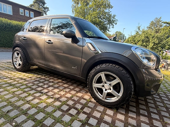 MINI Countryman Cooper SD 3 of 5