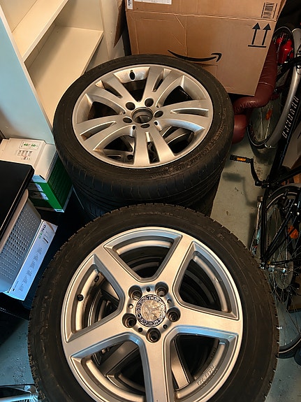 Mercedes-Benz C200 22 of 22