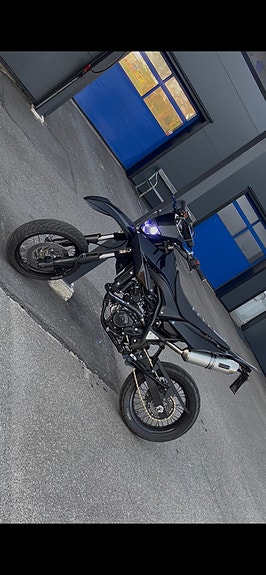 Yamaha YAMAHA WR125X 3 of 7