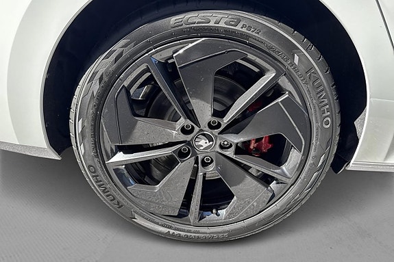 Skoda Octavia RS 8 of 8