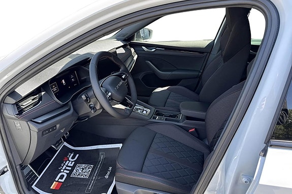 Skoda Octavia RS 4 of 8
