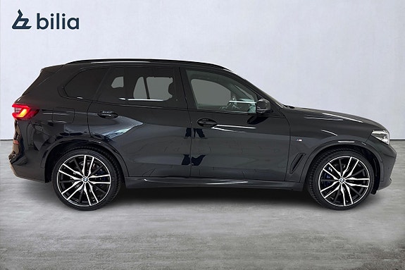 BMW X5 3 of 5