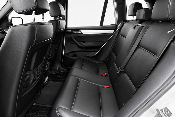 BMW X3 8 of 17