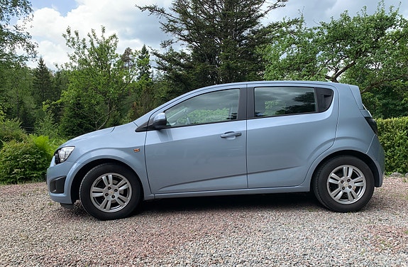 Chevrolet Aveo 4 of 13