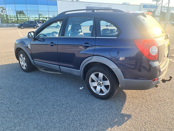 Chevrolet Captiva 2 of 5