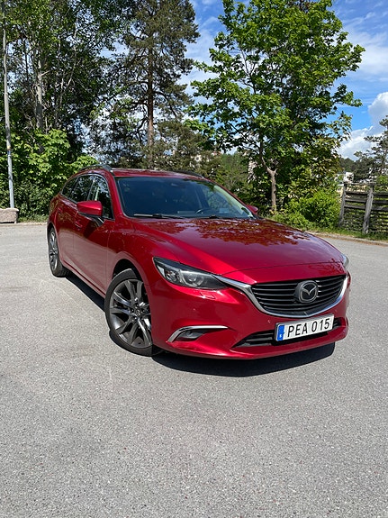 Mazda 6 4 of 5