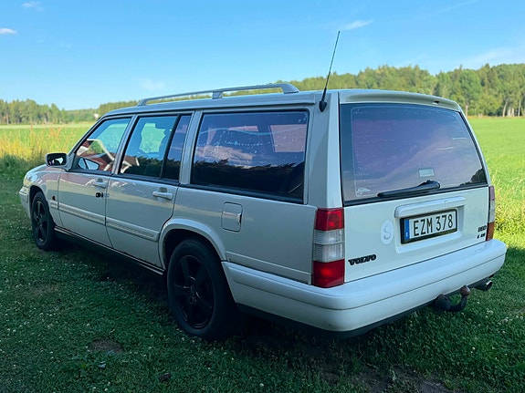 Volvo 960 3 of 5